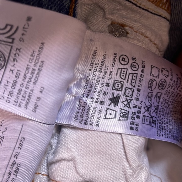 501 levis - Picture 4 of 4